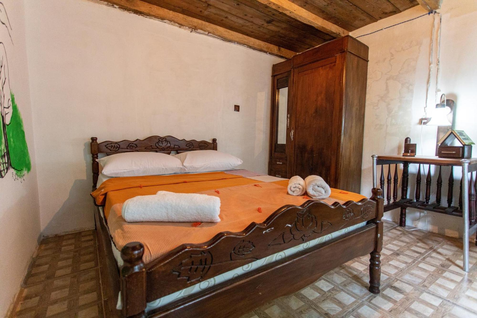 Book Hotel Кутаїсі Екстер'єр фото