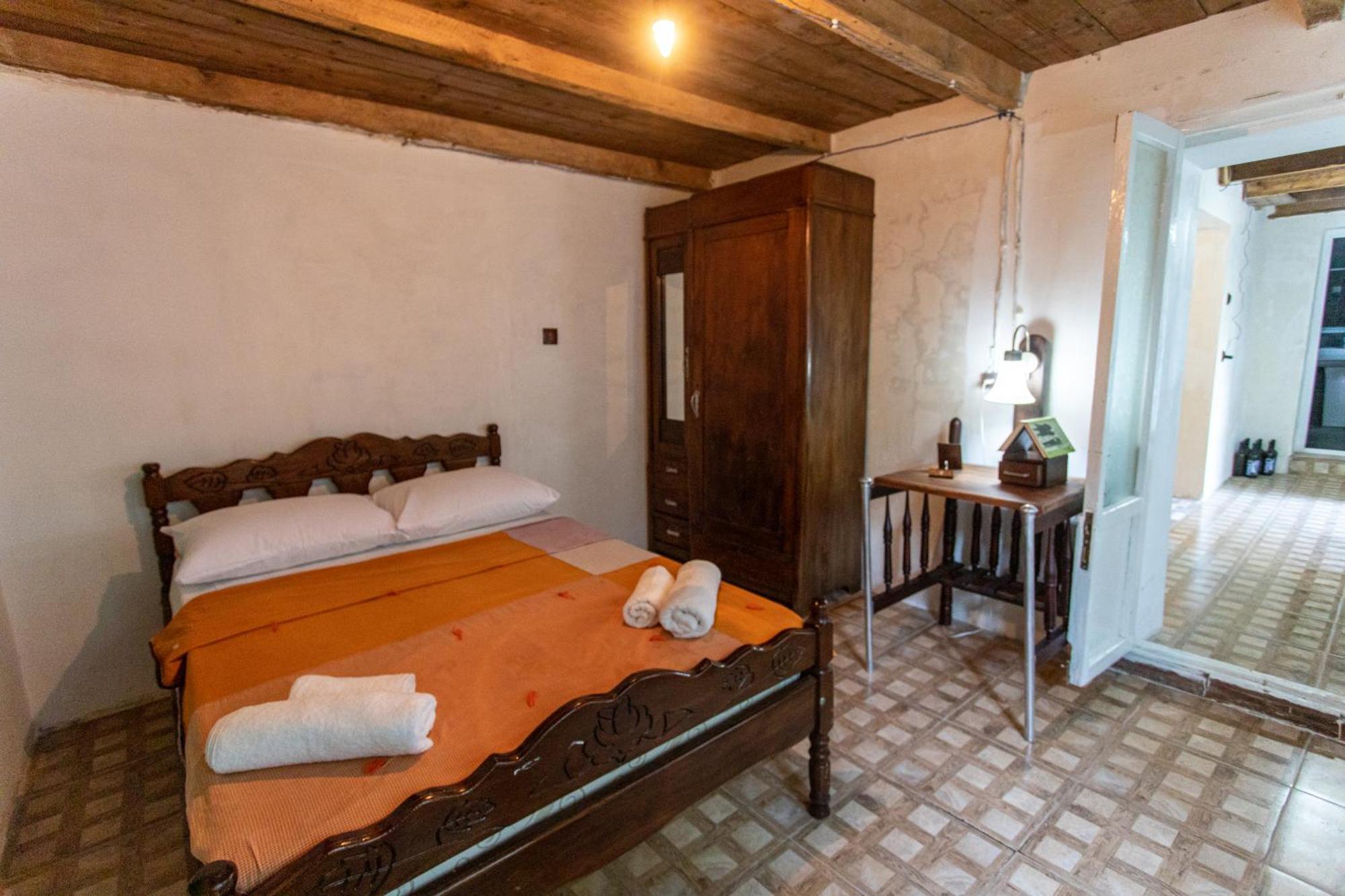 Book Hotel Кутаїсі Екстер'єр фото